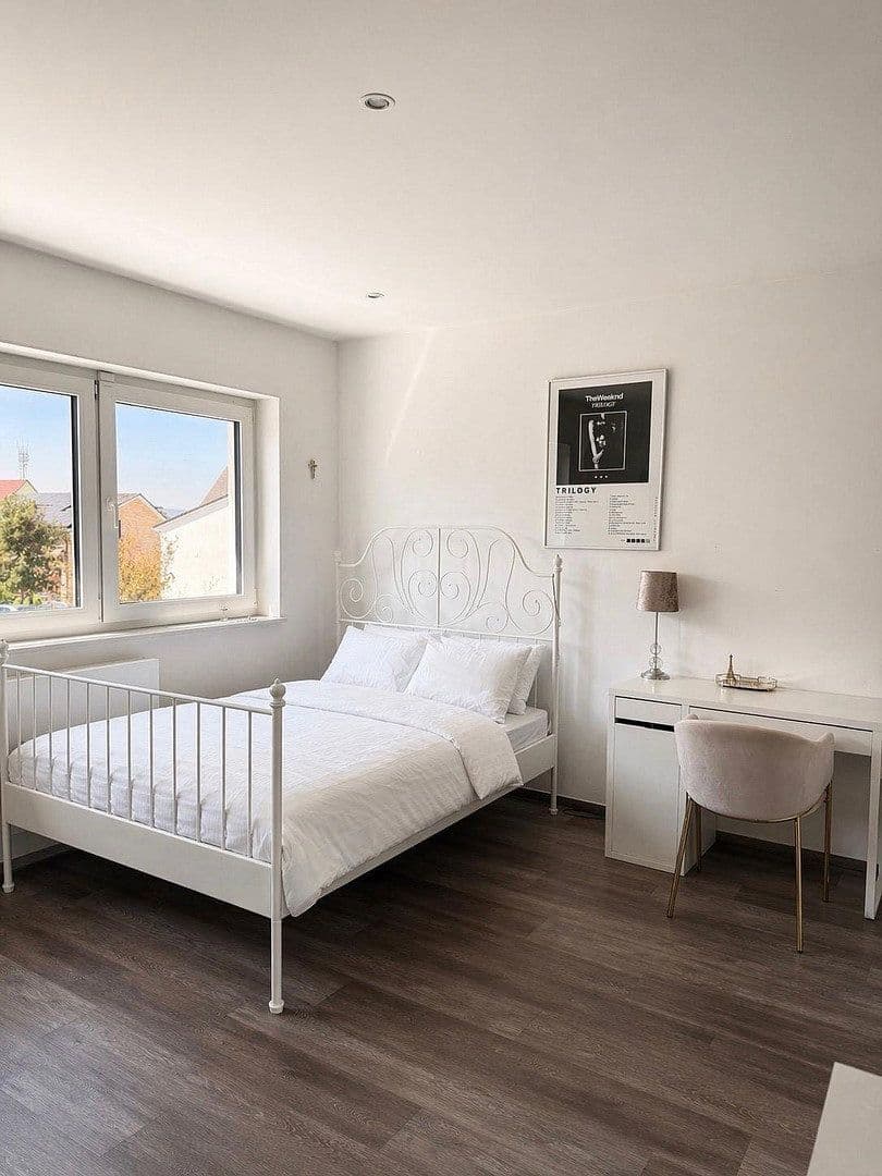 Prodej domu 221 m², pozemek 575 m², Wennigsen (Deister), Dolní Sasko Prodej domu 221 m², pozemek 575 m², Wennigsen (Deister), Dolní Sasko