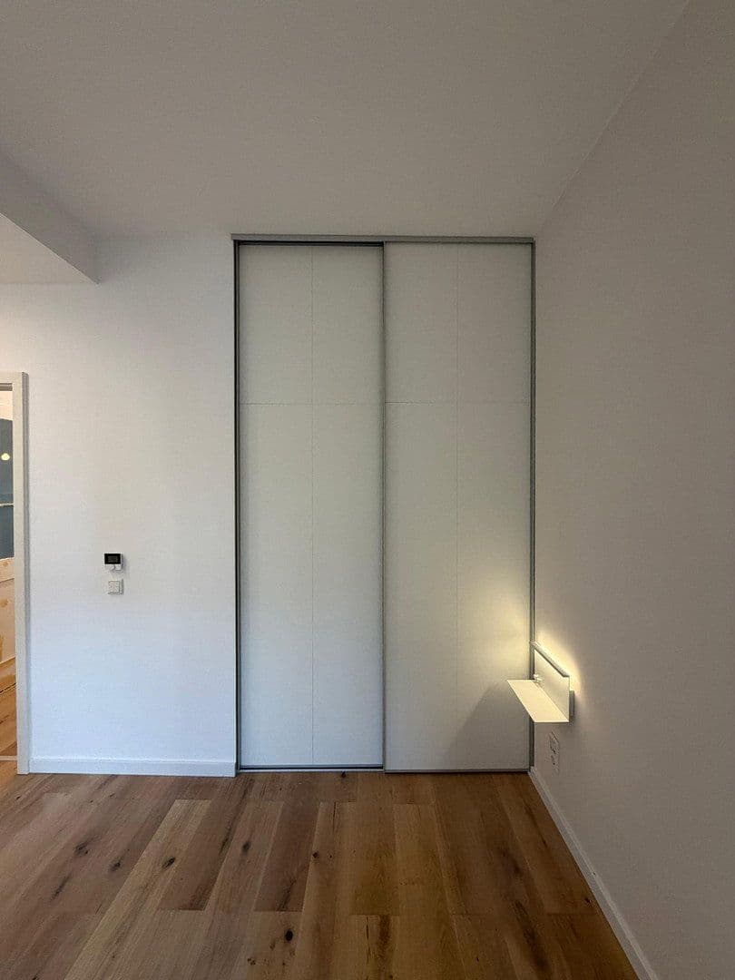Pronájem bytu 2+1 60 m², Darmstadt, Hessen Pronájem bytu 2+1 60 m², Darmstadt, Hessen