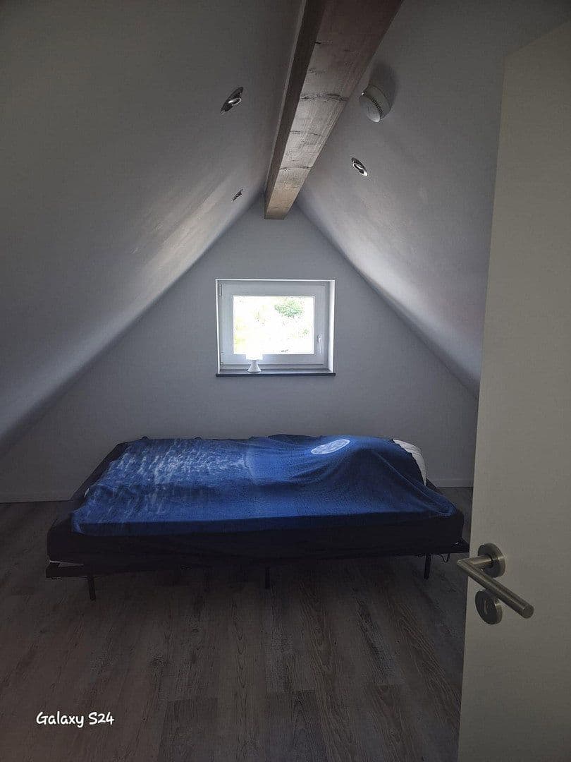 Pronájem bytu 3+1 110 m², Rodgau, Hessen Pronájem bytu 3+1 110 m², Rodgau, Hessen