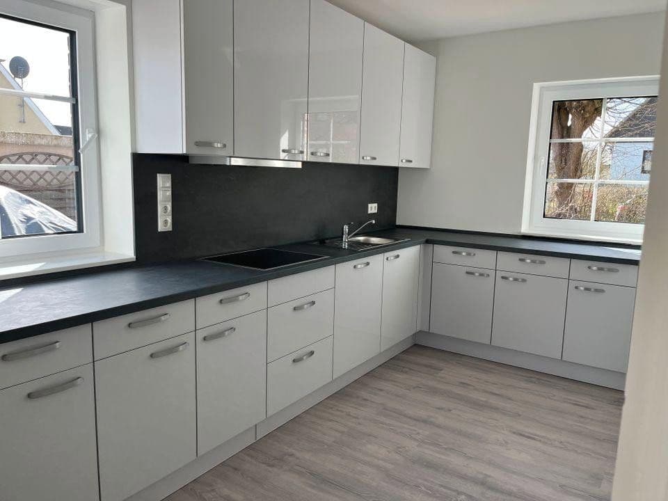 Prodej domu 130 m², pozemek 600 m², Dorfstraße, Pronstorf, Šlesvicko-Holštýnsko Prodej domu 130 m², pozemek 600 m², Dorfstraße, Pronstorf, Šlesvicko-Holštýnsko