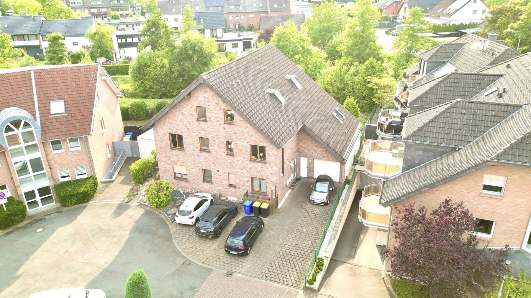Prodej bytu 4+1 85 m², Wesseling, Severní Porýní-Vestfálsko Prodej bytu 4+1 85 m², Wesseling, Severní Porýní-Vestfálsko