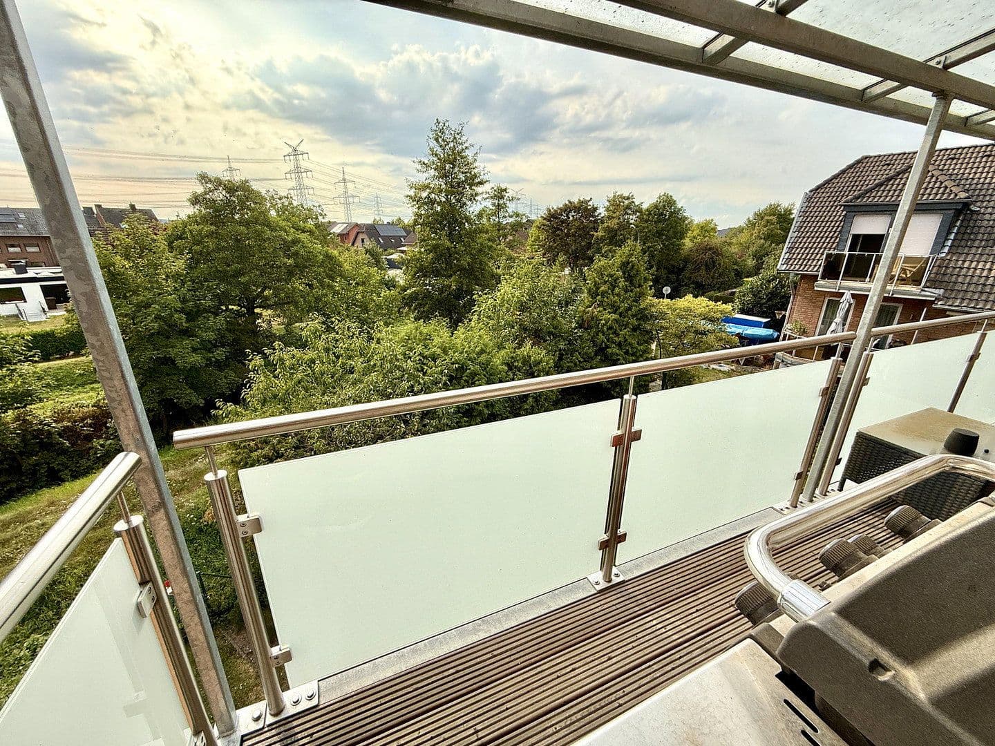 Prodej bytu 4+1 85 m², Wesseling, Severní Porýní-Vestfálsko Prodej bytu 4+1 85 m², Wesseling, Severní Porýní-Vestfálsko