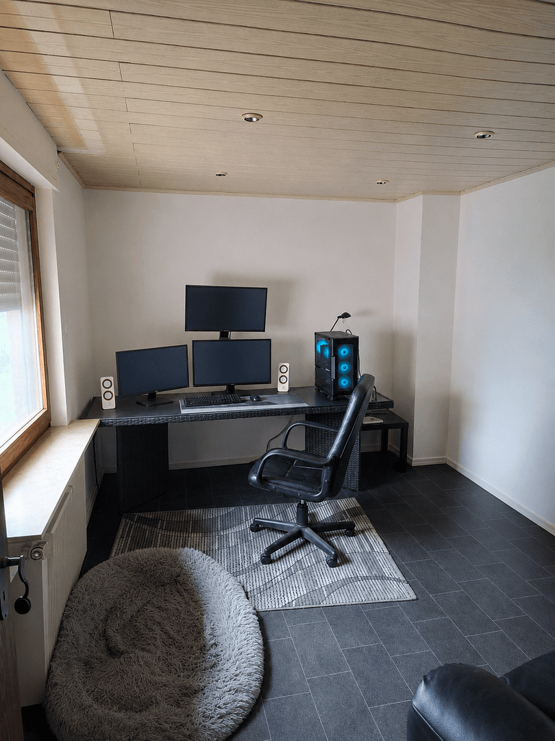 Prodej domu 198 m², pozemek 544 m², Wiesbaden, Hessen Prodej domu 198 m², pozemek 544 m², Wiesbaden, Hessen