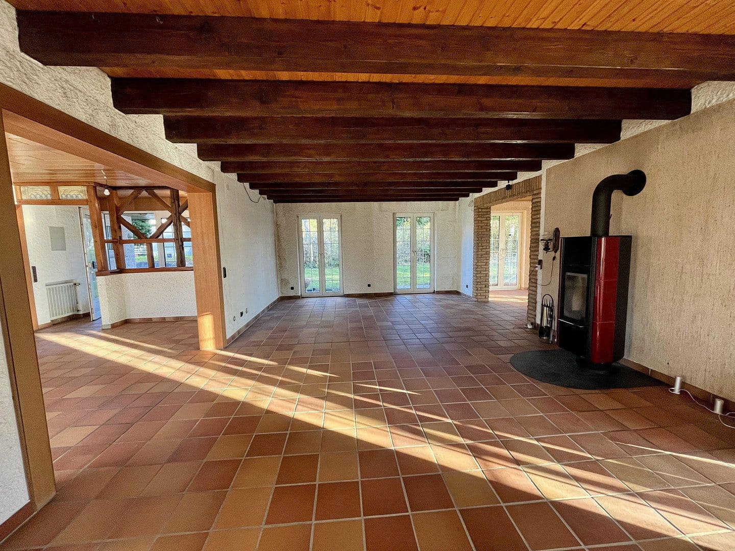 Prodej domu 247 m², pozemek 2.504 m², Niedernhausen, Hessen Prodej domu 247 m², pozemek 2.504 m², Niedernhausen, Hessen
