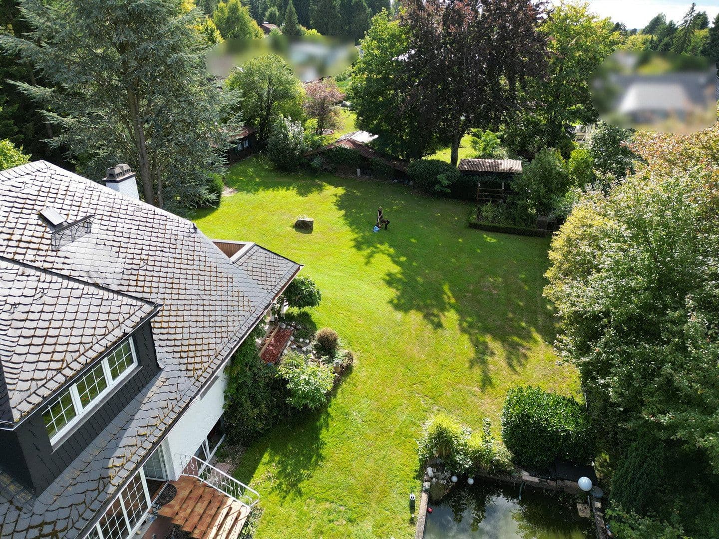 Prodej domu 247 m², pozemek 2.504 m², Niedernhausen, Hessen Prodej domu 247 m², pozemek 2.504 m², Niedernhausen, Hessen
