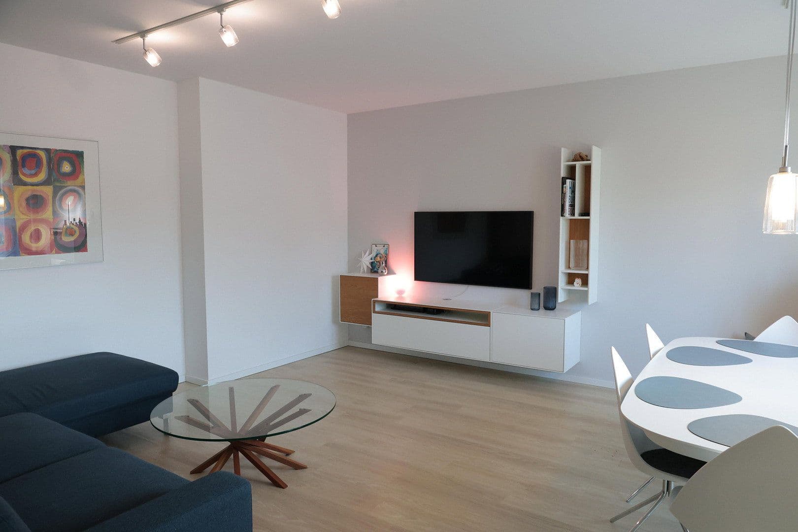Prodej bytu 3+1 89 m², Hamburg, Hamburg Prodej bytu 3+1 89 m², Hamburg, Hamburg