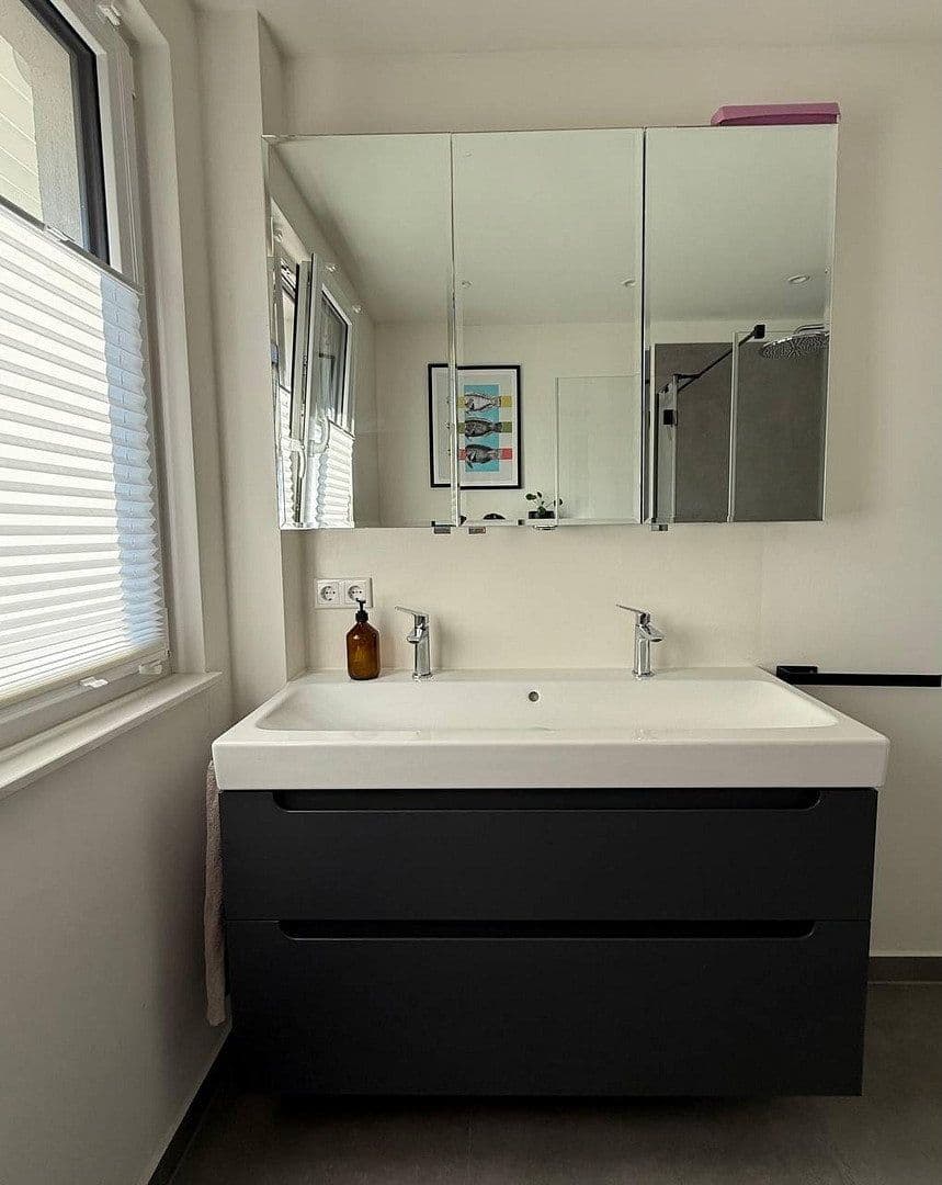 Prodej domu 160 m², pozemek 620 m², Henstedt-Ulzburg, Šlesvicko-Holštýnsko Prodej domu 160 m², pozemek 620 m², Henstedt-Ulzburg, Šlesvicko-Holštýnsko