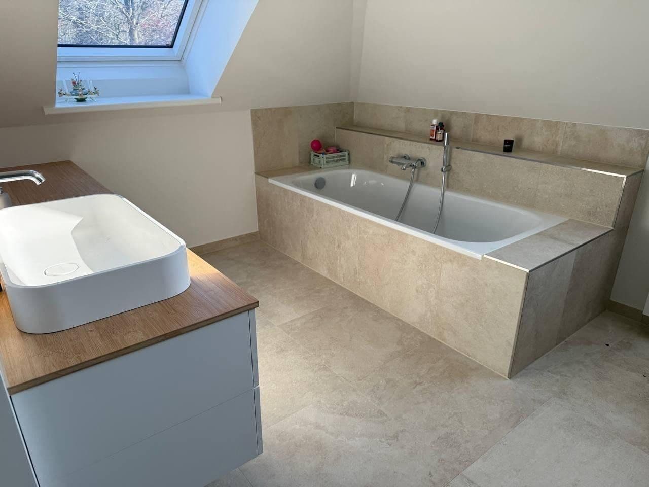 Prodej domu 160 m², pozemek 620 m², Henstedt-Ulzburg, Šlesvicko-Holštýnsko Prodej domu 160 m², pozemek 620 m², Henstedt-Ulzburg, Šlesvicko-Holštýnsko