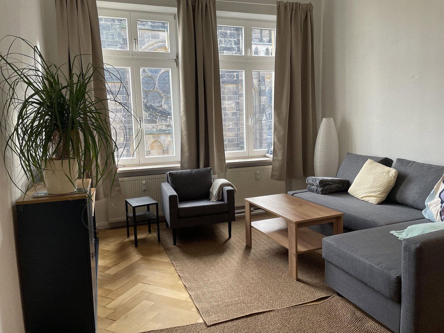 Pronájem bytu 4+1 120 m², Riemannstrasse 28, Leipzig, Sasko Pronájem bytu 4+1 120 m², Riemannstrasse 28, Leipzig, Sasko