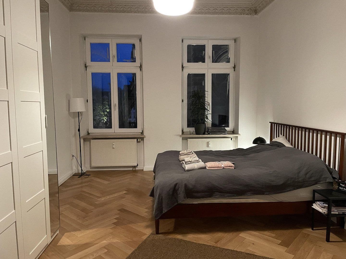 Pronájem bytu 4+1 120 m², Riemannstrasse 28, Leipzig, Sasko Pronájem bytu 4+1 120 m², Riemannstrasse 28, Leipzig, Sasko