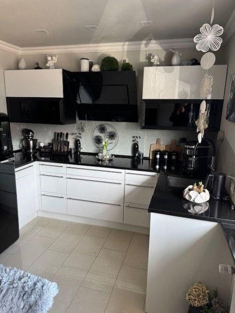 Prodej bytu 3+1 120 m², Essen, Severní Porýní-Vestfálsko Prodej bytu 3+1 120 m², Essen, Severní Porýní-Vestfálsko