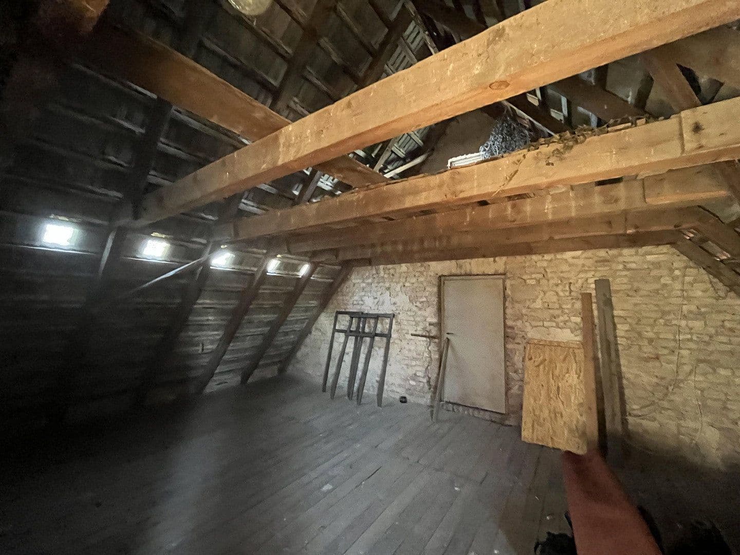 Prodej domu 140 m², pozemek 5.000 m², Dolgeliner Str 18, Alt Tucheband, Braniborsko Prodej domu 140 m², pozemek 5.000 m², Dolgeliner Str 18, Alt Tucheband, Braniborsko