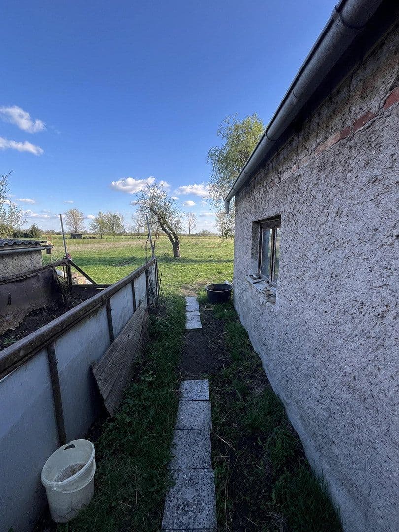 Prodej domu 140 m², pozemek 5.000 m², Dolgeliner Str 18, Alt Tucheband, Braniborsko Prodej domu 140 m², pozemek 5.000 m², Dolgeliner Str 18, Alt Tucheband, Braniborsko