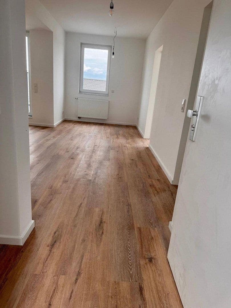 Pronájem bytu 3+1 82 m², Taunusstraße 30, Offenbach am Main, Hessen Pronájem bytu 3+1 82 m², Taunusstraße 30, Offenbach am Main, Hessen