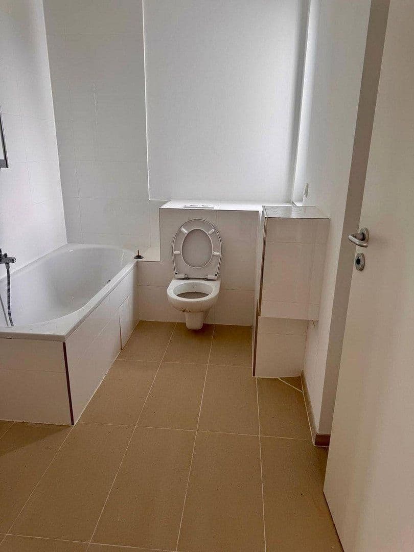 Pronájem bytu 3+1 82 m², Taunusstraße 30, Offenbach am Main, Hessen Pronájem bytu 3+1 82 m², Taunusstraße 30, Offenbach am Main, Hessen