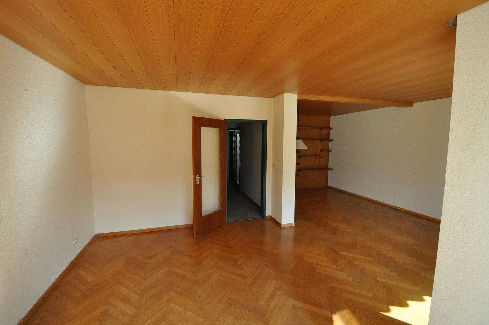 Prodej domu 118 m², pozemek 222 m², Böblingen, Bádensko-Württembersko Prodej domu 118 m², pozemek 222 m², Böblingen, Bádensko-Württembersko