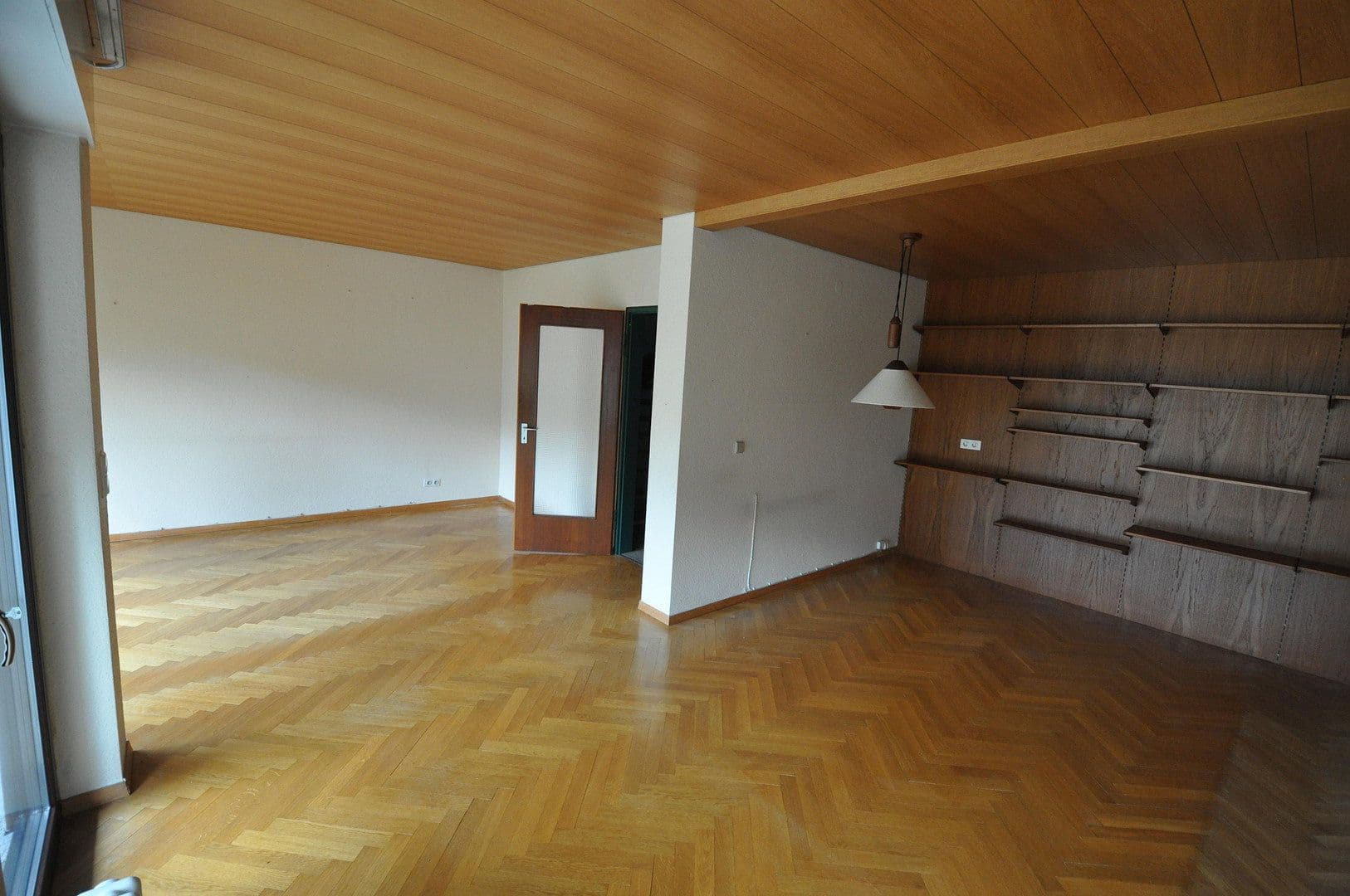 Prodej domu 118 m², pozemek 222 m², Böblingen, Bádensko-Württembersko Prodej domu 118 m², pozemek 222 m², Böblingen, Bádensko-Württembersko