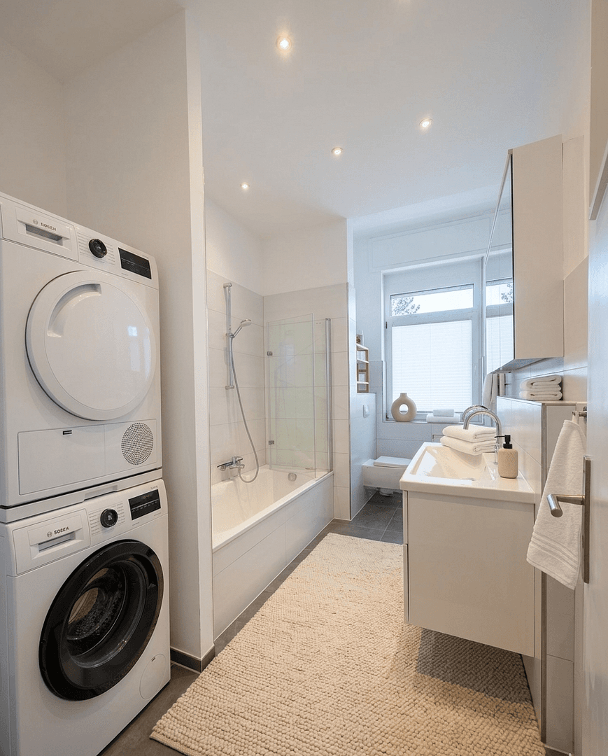 Pronájem bytu 4+1 140 m², Saarbrücken, Země Sársko Pronájem bytu 4+1 140 m², Saarbrücken, Země Sársko