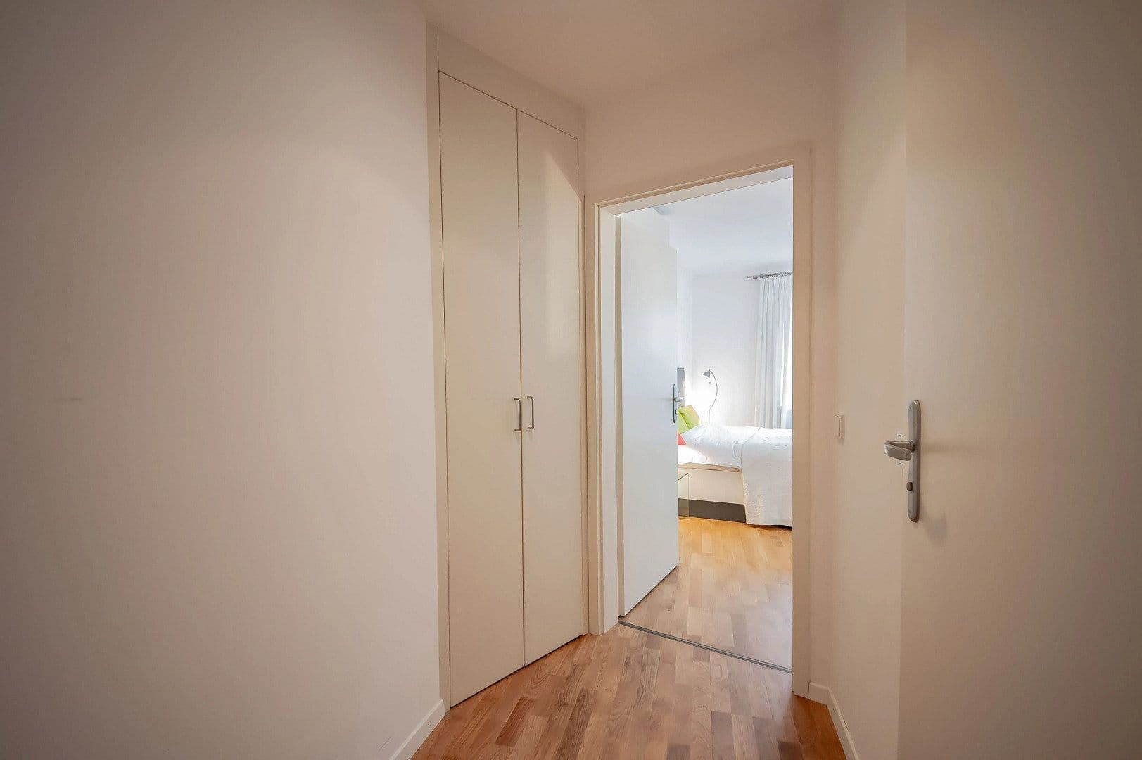 Pronájem bytu 1+1 32 m², Sommerstr. 33, München, Bavorsko Pronájem bytu 1+1 32 m², Sommerstr. 33, München, Bavorsko