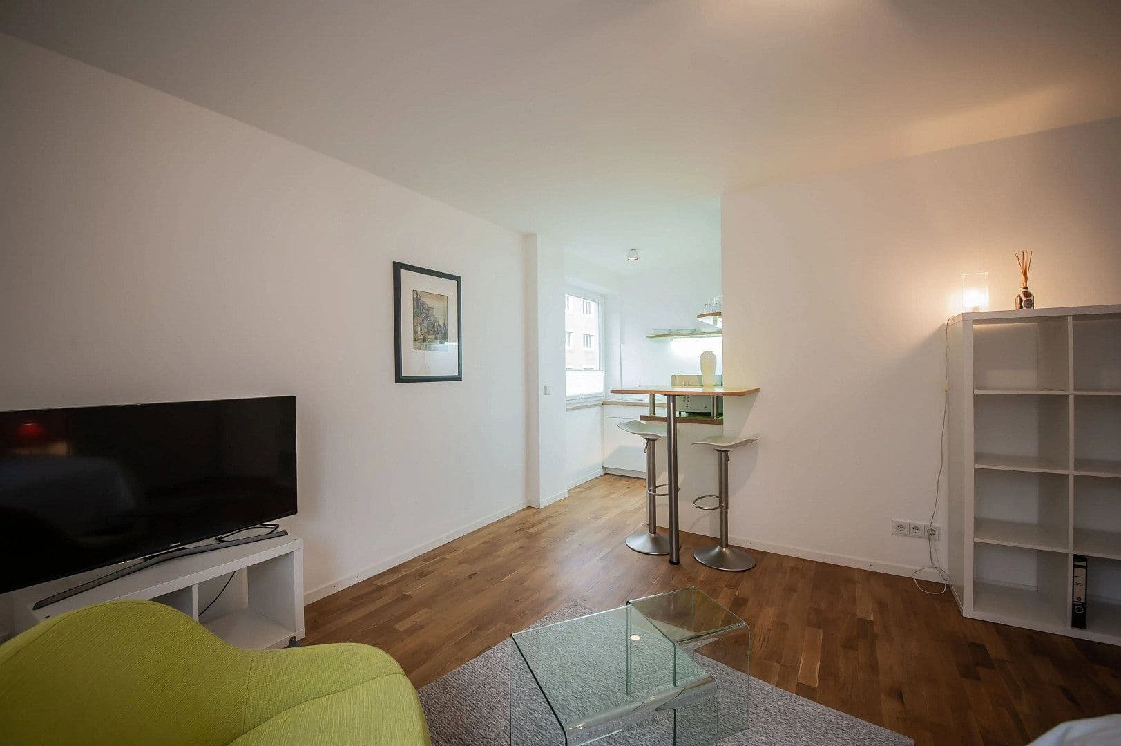 Pronájem bytu 1+1 32 m², Sommerstr. 33, München, Bavorsko Pronájem bytu 1+1 32 m², Sommerstr. 33, München, Bavorsko