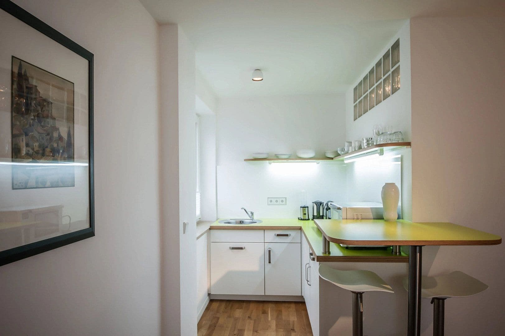 Pronájem bytu 1+1 32 m², Sommerstr. 33, München, Bavorsko Pronájem bytu 1+1 32 m², Sommerstr. 33, München, Bavorsko
