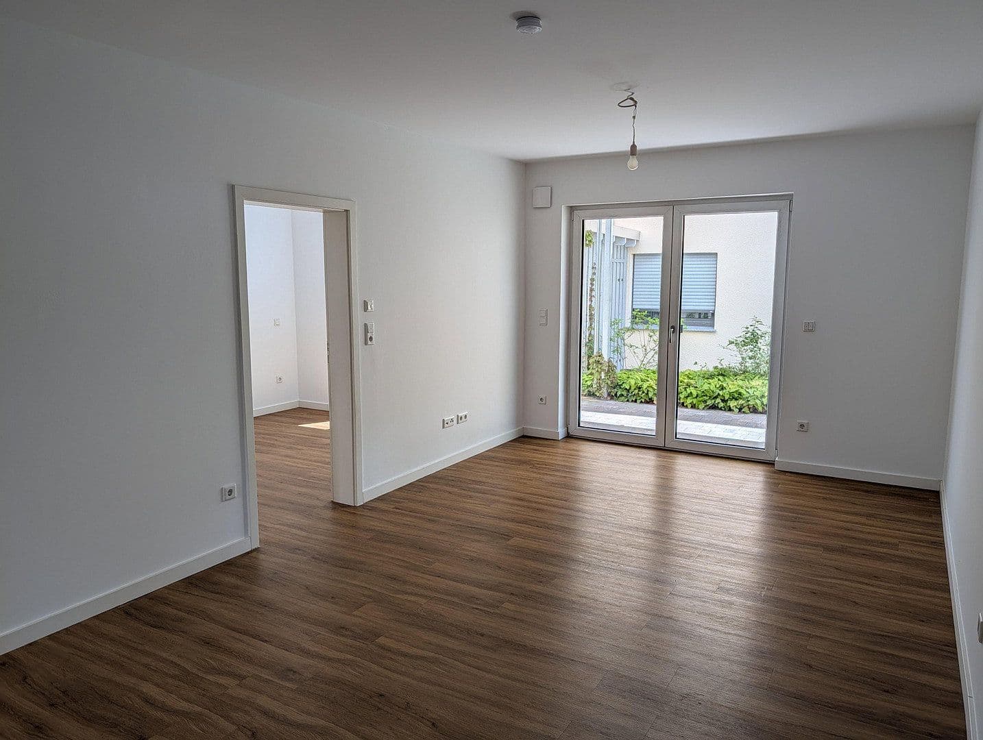 Pronájem bytu 2+1 57 m², Westheimer Straße 3, Hofgeismar, Hessen Pronájem bytu 2+1 57 m², Westheimer Straße 3, Hofgeismar, Hessen