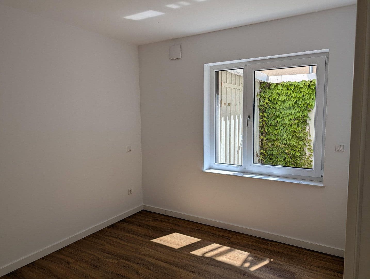 Pronájem bytu 2+1 57 m², Westheimer Straße 3, Hofgeismar, Hessen Pronájem bytu 2+1 57 m², Westheimer Straße 3, Hofgeismar, Hessen