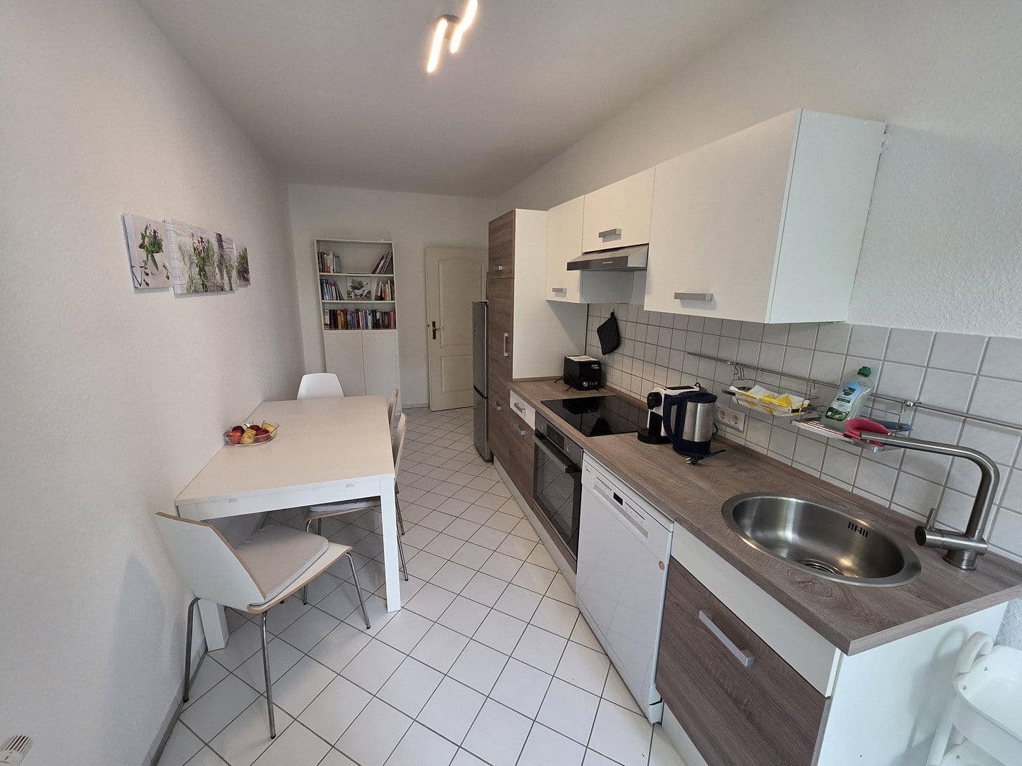 Pronájem bytu 2+1 64 m², Helmholtzstraße, Leipzig-Plagwitz/Lindenau, Sasko Pronájem bytu 2+1 64 m², Helmholtzstraße, Leipzig-Plagwitz/Lindenau, Sasko