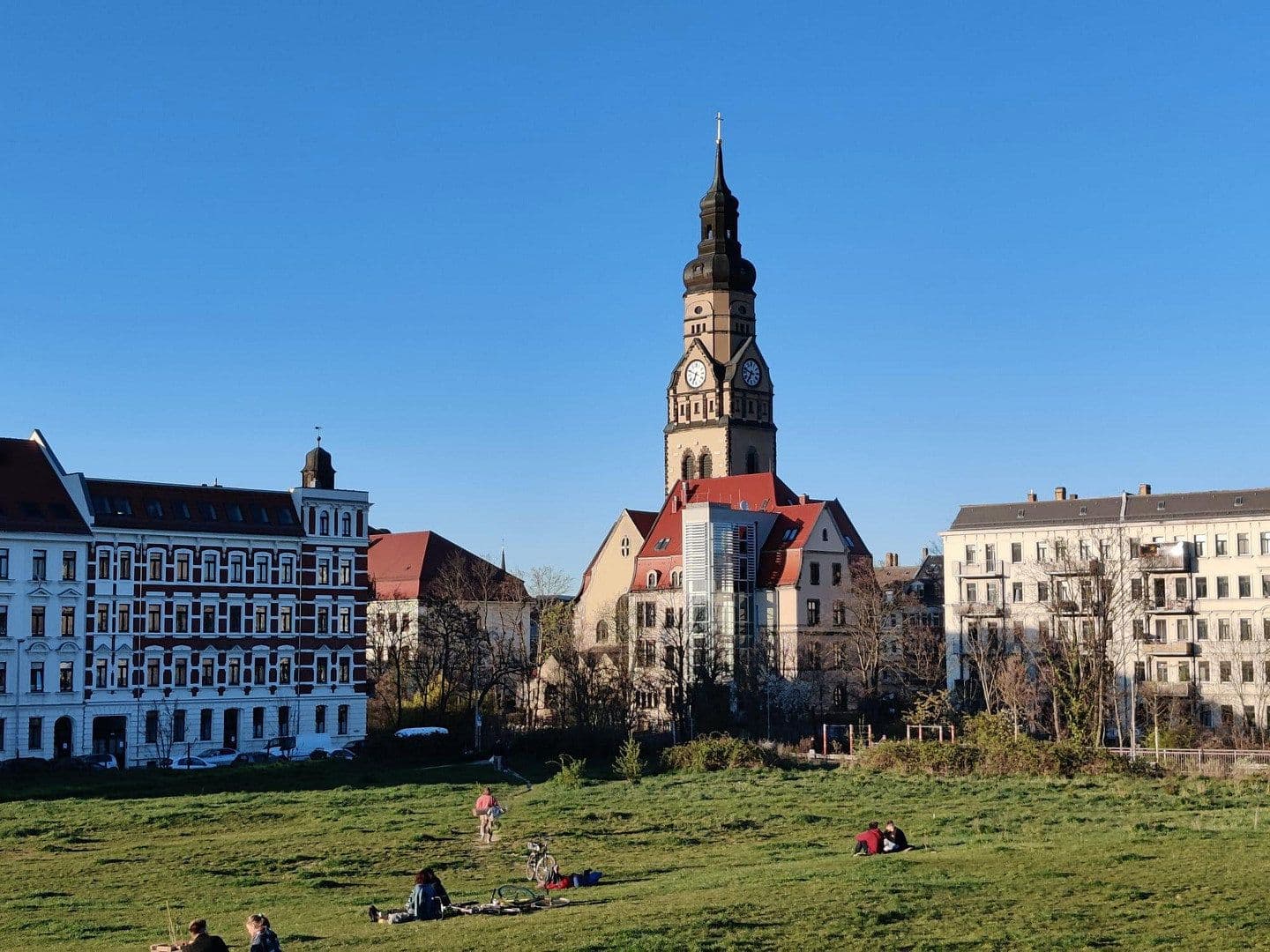Pronájem bytu 2+1 64 m², Helmholtzstraße, Leipzig-Plagwitz/Lindenau, Sasko Pronájem bytu 2+1 64 m², Helmholtzstraße, Leipzig-Plagwitz/Lindenau, Sasko