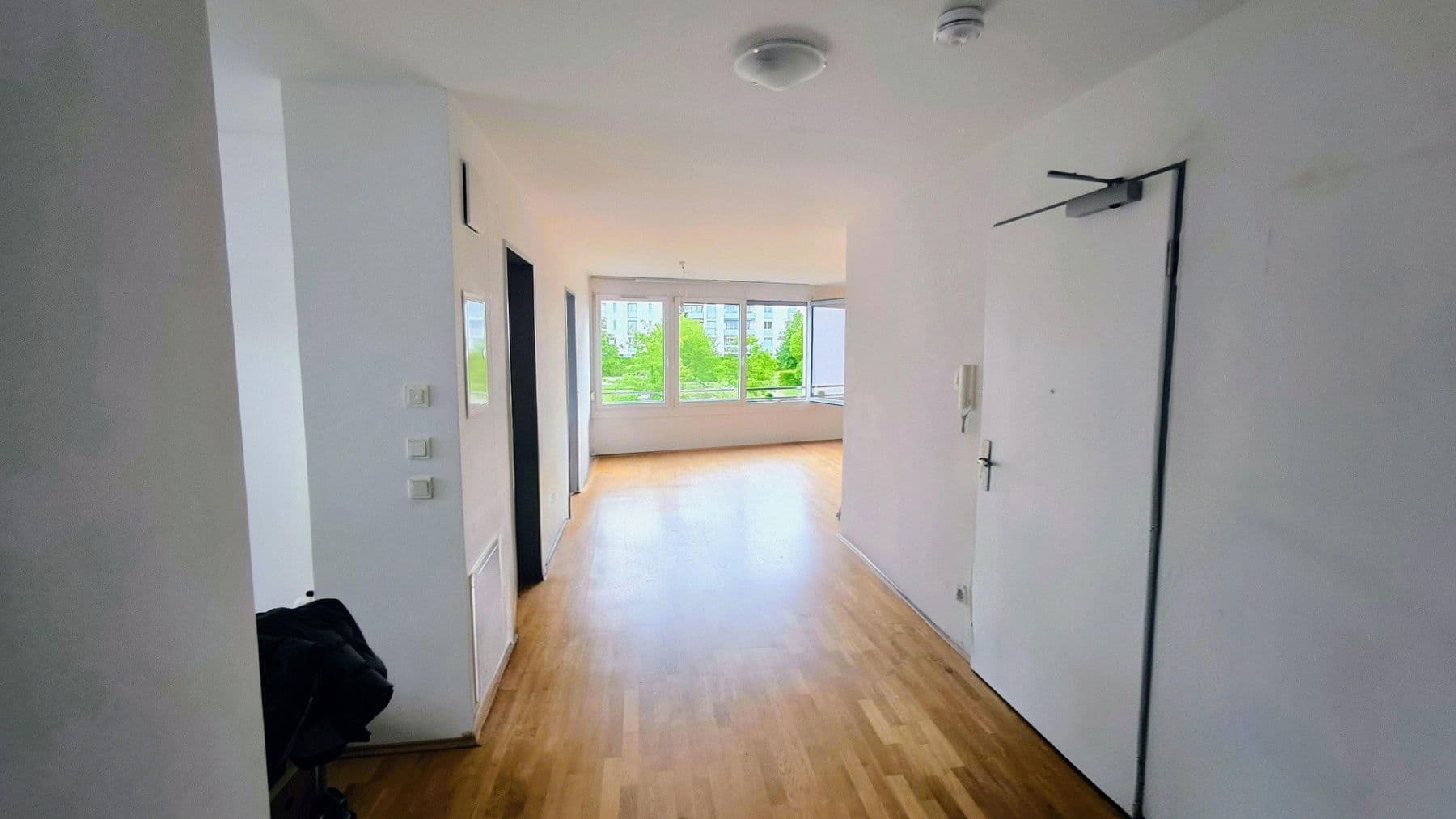 Prodej bytu 3+1 86 m², Eisnergutbogen 35, München, Bavorsko Prodej bytu 3+1 86 m², Eisnergutbogen 35, München, Bavorsko