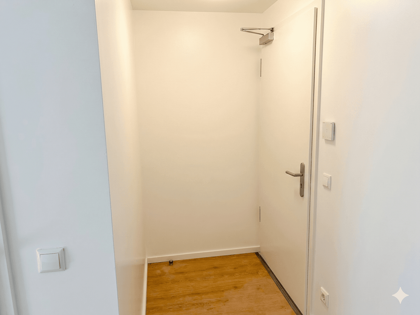 Pronájem bytu 1+1 45 m², Schillerstr., Mülheim a. d. Ruhr, Severní Porýní-Vestfálsko Pronájem bytu 1+1 45 m², Schillerstr., Mülheim a. d. Ruhr, Severní Porýní-Vestfálsko