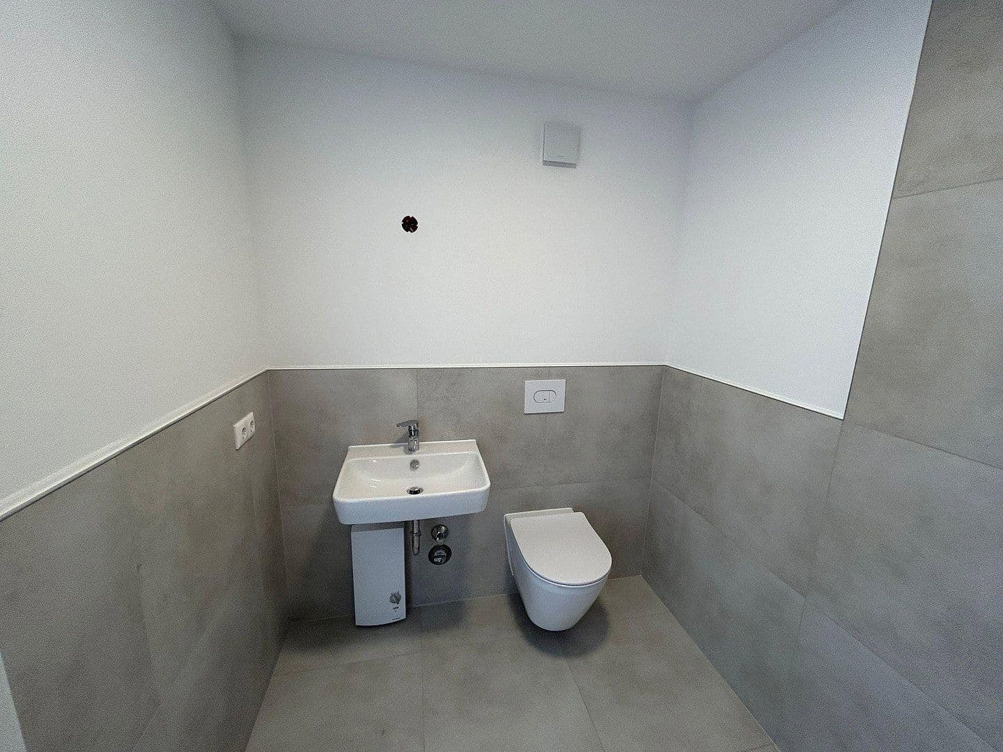 Pronájem bytu 1+1 45 m², Schillerstr., Mülheim a. d. Ruhr, Severní Porýní-Vestfálsko Pronájem bytu 1+1 45 m², Schillerstr., Mülheim a. d. Ruhr, Severní Porýní-Vestfálsko