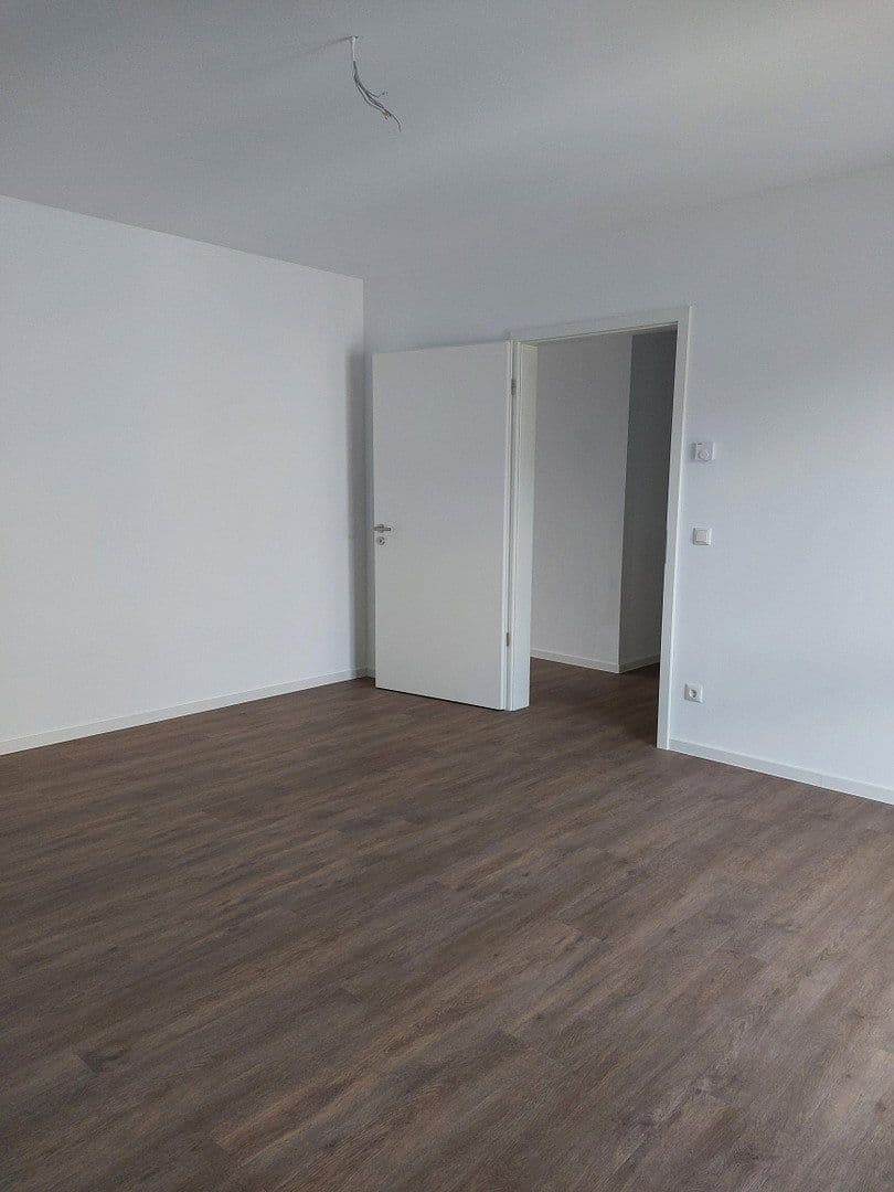 Pronájem bytu 2+1 79 m², Hamburger Allee 51b, Haus C, Nauen, Braniborsko Pronájem bytu 2+1 79 m², Hamburger Allee 51b, Haus C, Nauen, Braniborsko