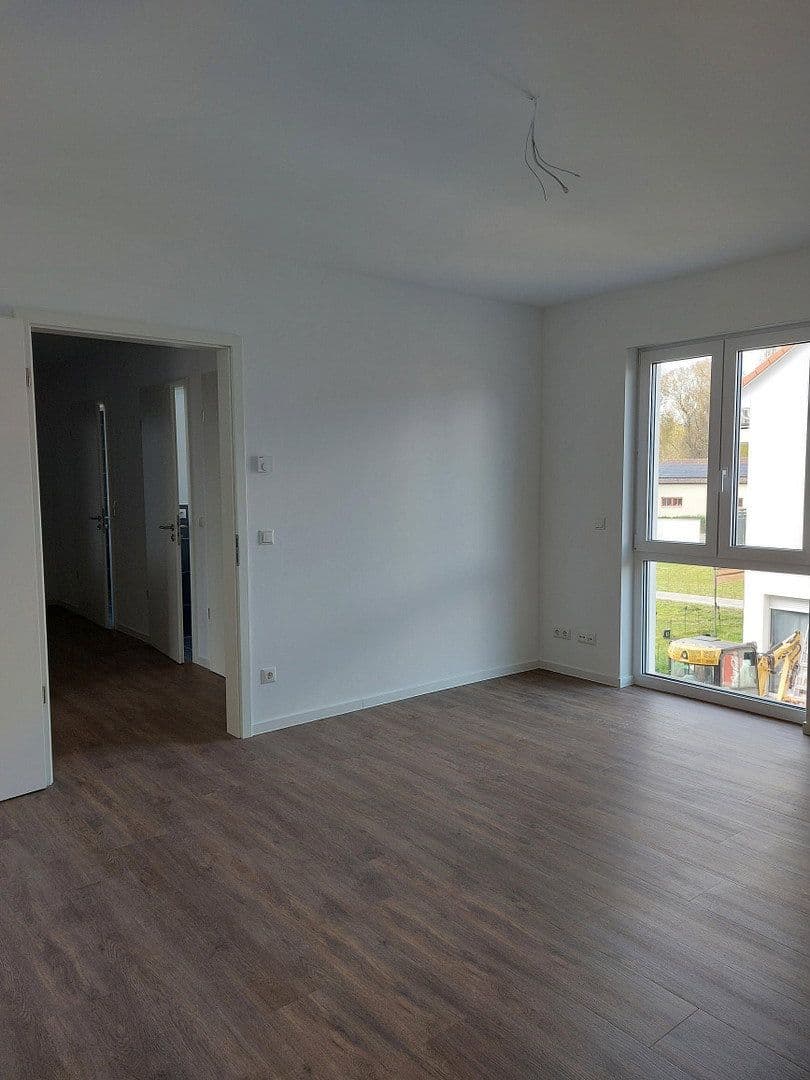 Pronájem bytu 2+1 79 m², Hamburger Allee 51b, Haus C, Nauen, Braniborsko Pronájem bytu 2+1 79 m², Hamburger Allee 51b, Haus C, Nauen, Braniborsko