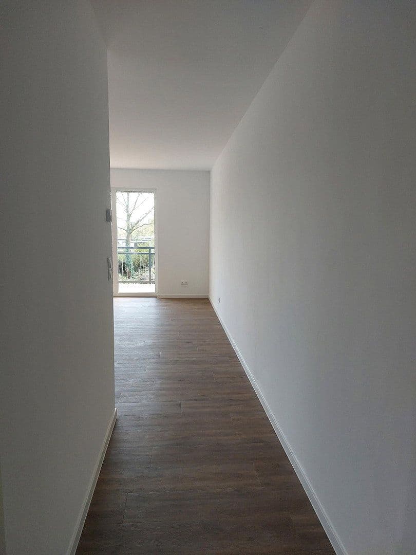 Pronájem bytu 2+1 79 m², Hamburger Allee 51b, Haus C, Nauen, Braniborsko Pronájem bytu 2+1 79 m², Hamburger Allee 51b, Haus C, Nauen, Braniborsko