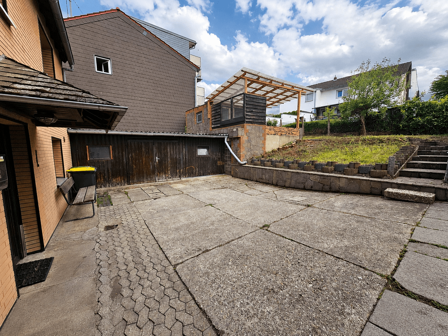 Prodej domu 98 m², pozemek 295 m², Steinweg 2, Sankt Augustin, Severní Porýní-Vestfálsko Prodej domu 98 m², pozemek 295 m², Steinweg 2, Sankt Augustin, Severní Porýní-Vestfálsko