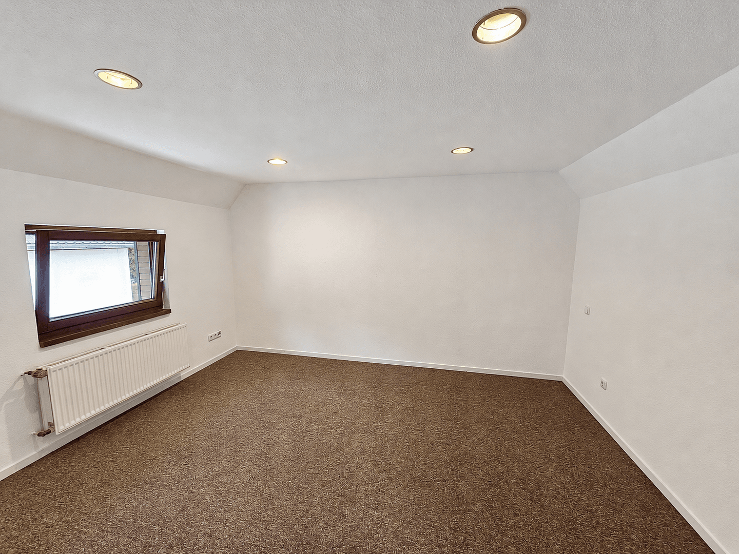 Prodej domu 98 m², pozemek 295 m², Steinweg 2, Sankt Augustin, Severní Porýní-Vestfálsko Prodej domu 98 m², pozemek 295 m², Steinweg 2, Sankt Augustin, Severní Porýní-Vestfálsko