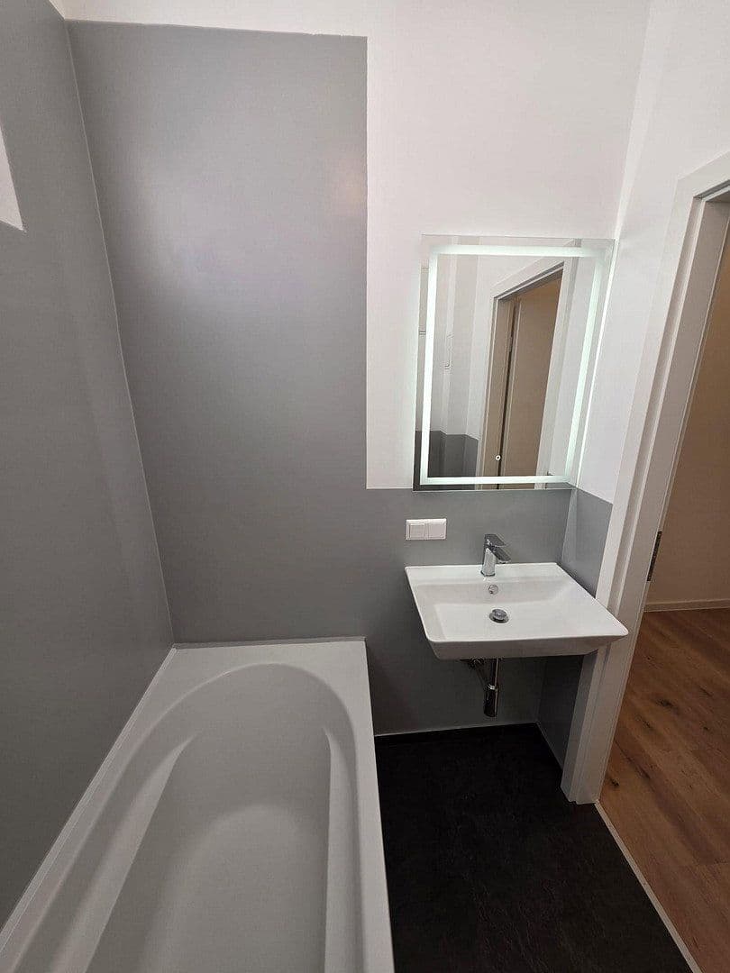 Prodej bytu 1+1 36 m², Berlin, Berlín Prodej bytu 1+1 36 m², Berlin, Berlín