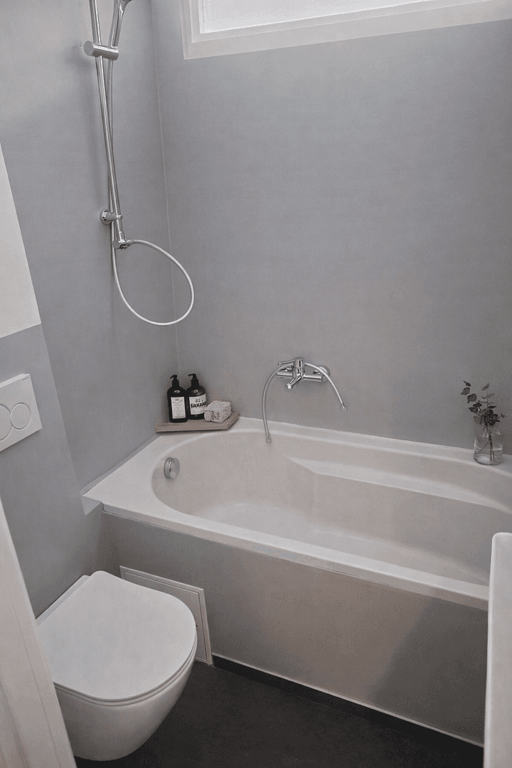 Prodej bytu 1+1 36 m², Berlin, Berlín Prodej bytu 1+1 36 m², Berlin, Berlín