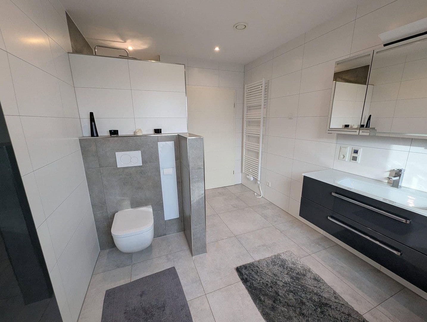 Prodej domu 217 m², pozemek 669 m², Oll Deep 11, Esens, Dolní Sasko Prodej domu 217 m², pozemek 669 m², Oll Deep 11, Esens, Dolní Sasko