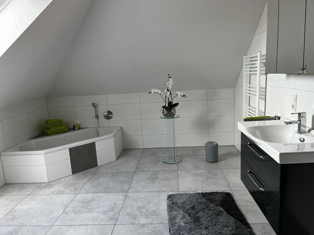 Prodej domu 217 m², pozemek 669 m², Oll Deep 11, Esens, Dolní Sasko Prodej domu 217 m², pozemek 669 m², Oll Deep 11, Esens, Dolní Sasko