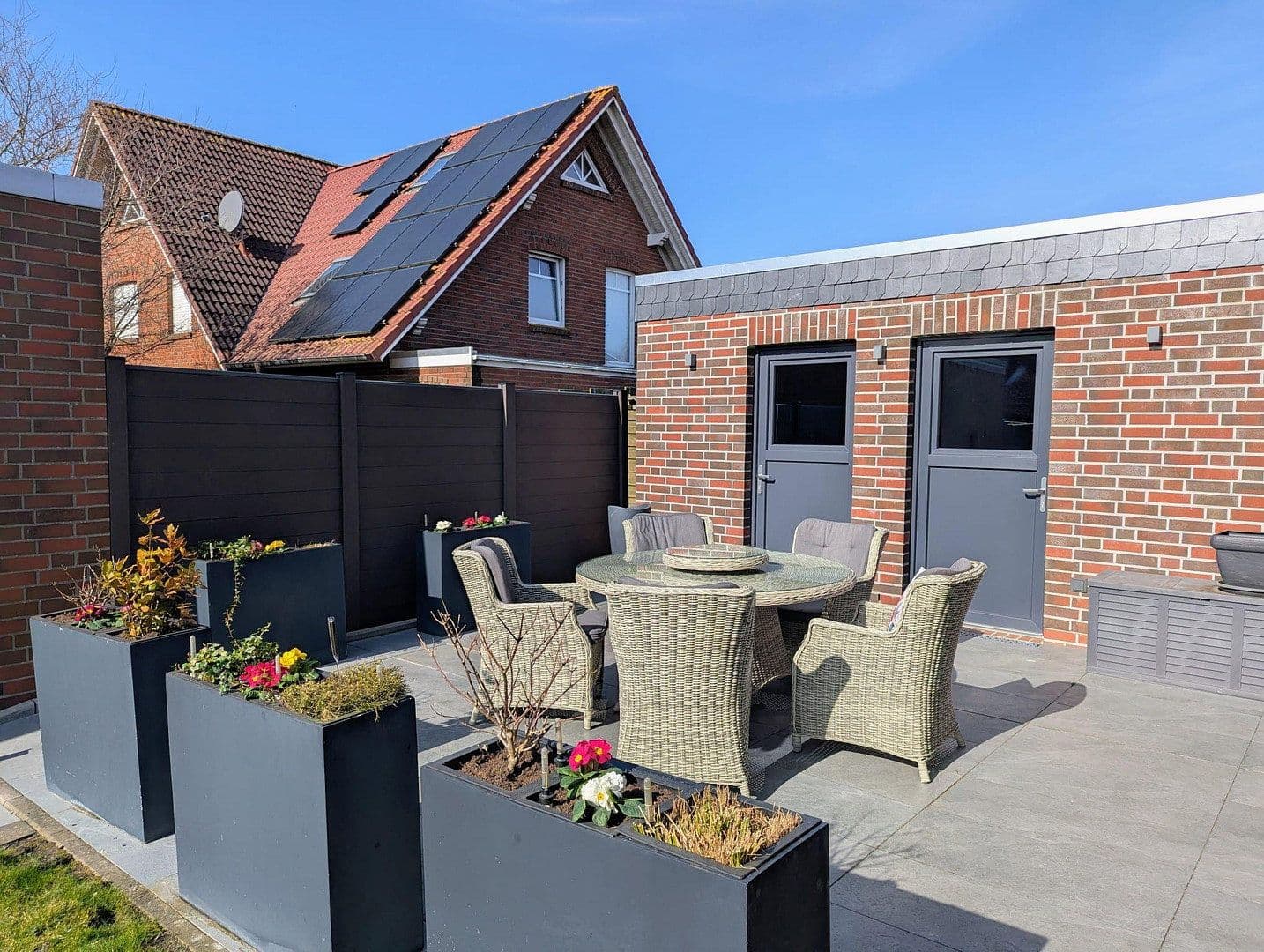 Prodej domu 217 m², pozemek 669 m², Oll Deep 11, Esens, Dolní Sasko Prodej domu 217 m², pozemek 669 m², Oll Deep 11, Esens, Dolní Sasko