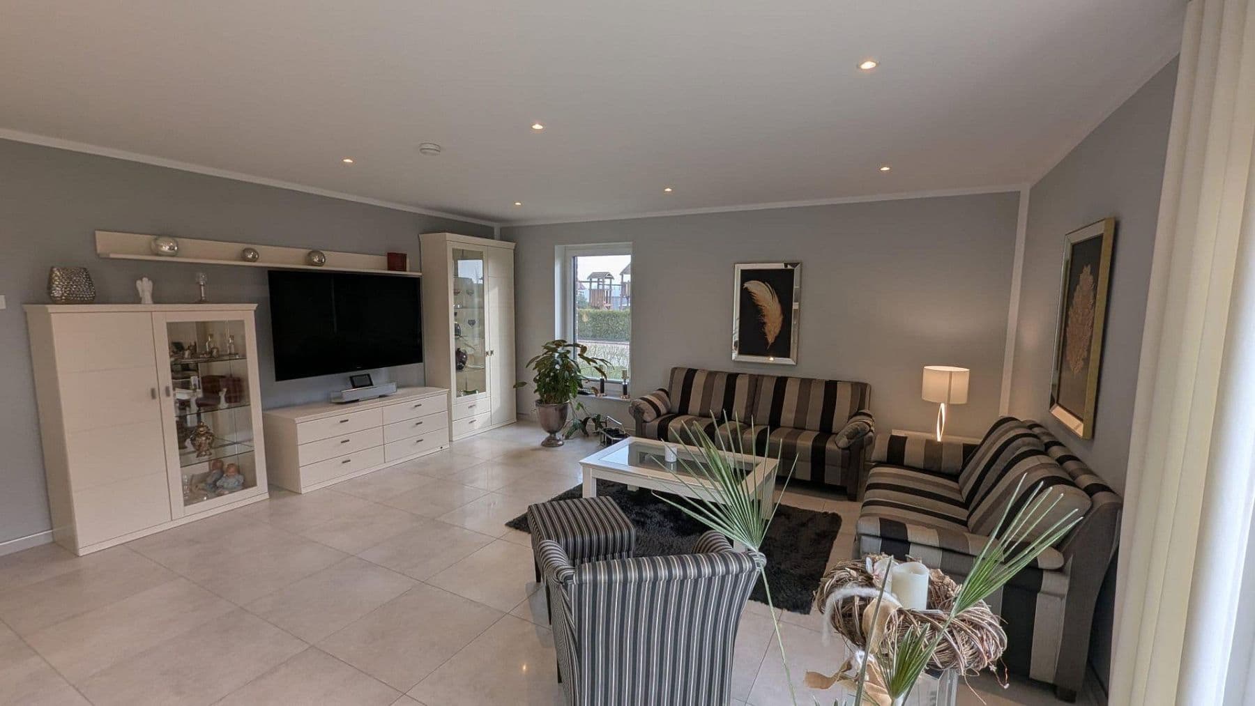 Prodej domu 217 m², pozemek 669 m², Oll Deep 11, Esens, Dolní Sasko Prodej domu 217 m², pozemek 669 m², Oll Deep 11, Esens, Dolní Sasko