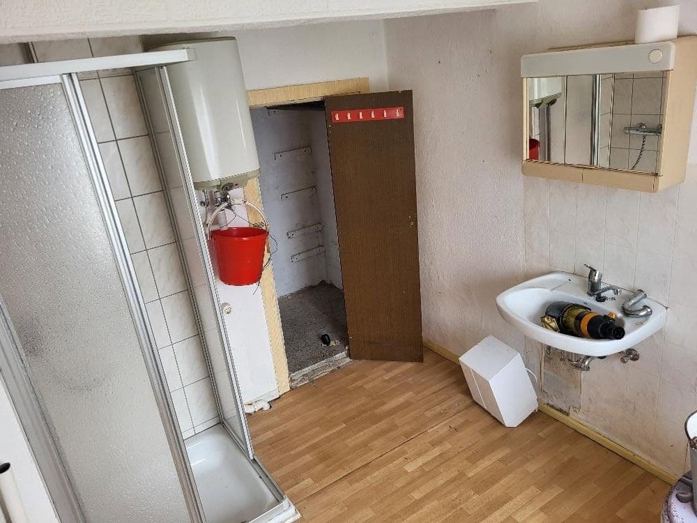 Prodej domu 90 m², pozemek 160 m², Berggasse 14, Lengenfeld, Sasko Prodej domu 90 m², pozemek 160 m², Berggasse 14, Lengenfeld, Sasko