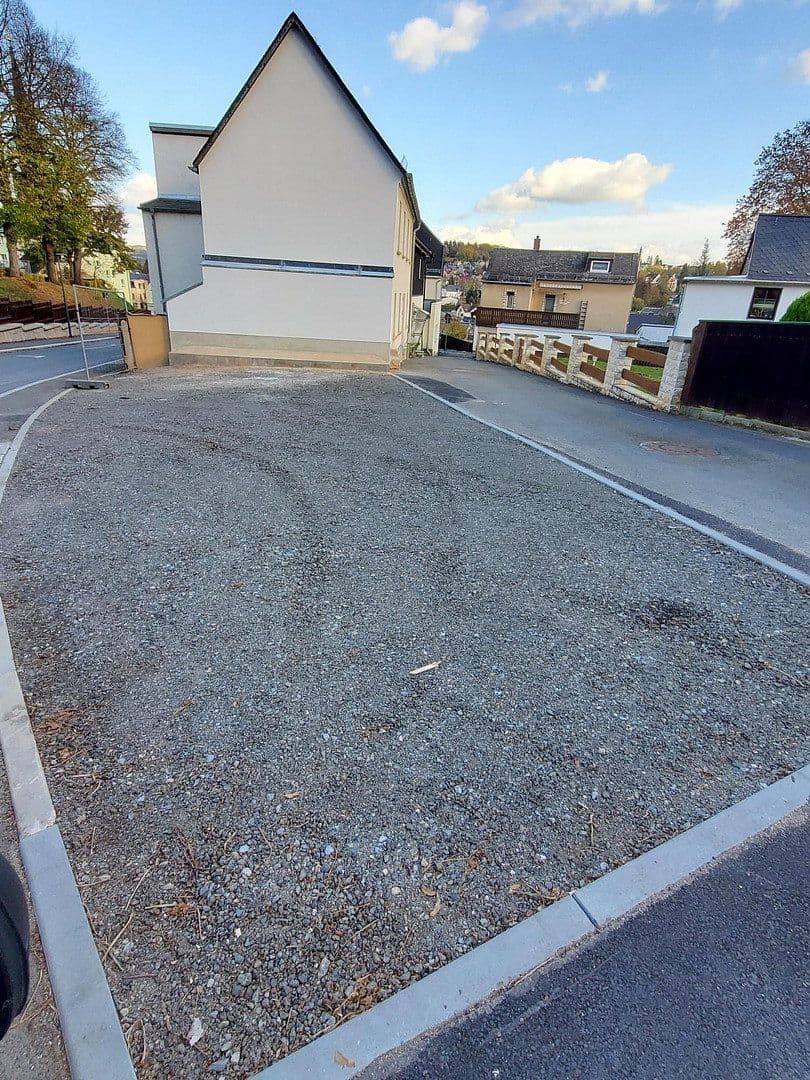 Prodej domu 90 m², pozemek 160 m², Berggasse 14, Lengenfeld, Sasko Prodej domu 90 m², pozemek 160 m², Berggasse 14, Lengenfeld, Sasko