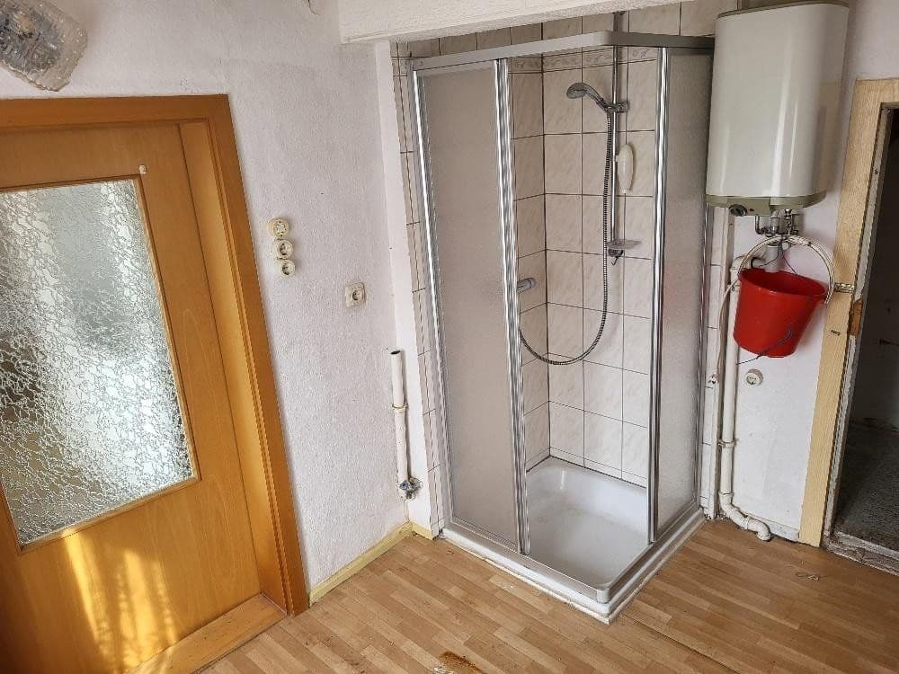 Prodej domu 90 m², pozemek 160 m², Berggasse 14, Lengenfeld, Sasko Prodej domu 90 m², pozemek 160 m², Berggasse 14, Lengenfeld, Sasko