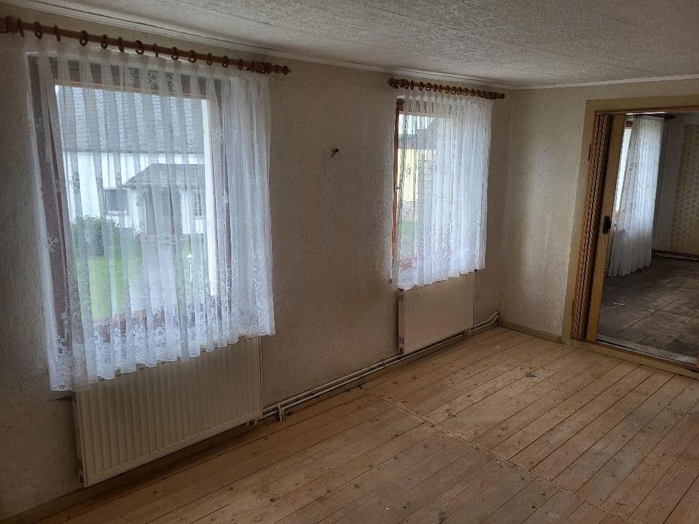 Prodej domu 90 m², pozemek 160 m², Berggasse 14, Lengenfeld, Sasko Prodej domu 90 m², pozemek 160 m², Berggasse 14, Lengenfeld, Sasko
