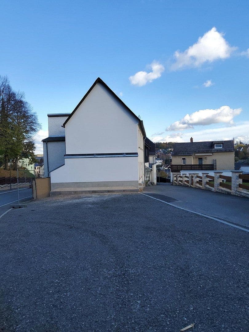 Prodej domu 90 m², pozemek 160 m², Berggasse 14, Lengenfeld, Sasko Prodej domu 90 m², pozemek 160 m², Berggasse 14, Lengenfeld, Sasko