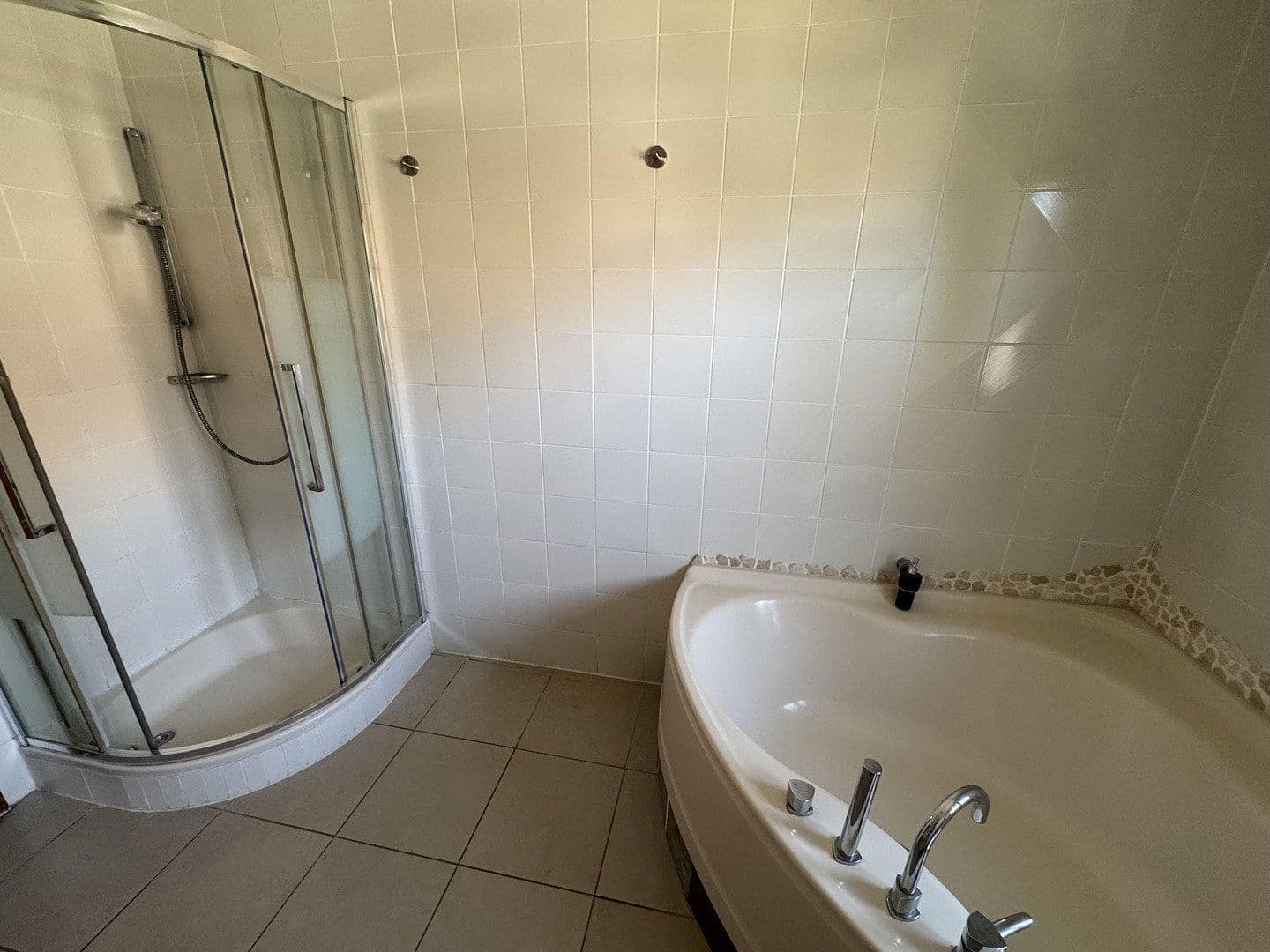 Pronájem bytu 5+1 159 m², Nordendtr 7, Geisenfeld, Bavorsko Pronájem bytu 5+1 159 m², Nordendtr 7, Geisenfeld, Bavorsko