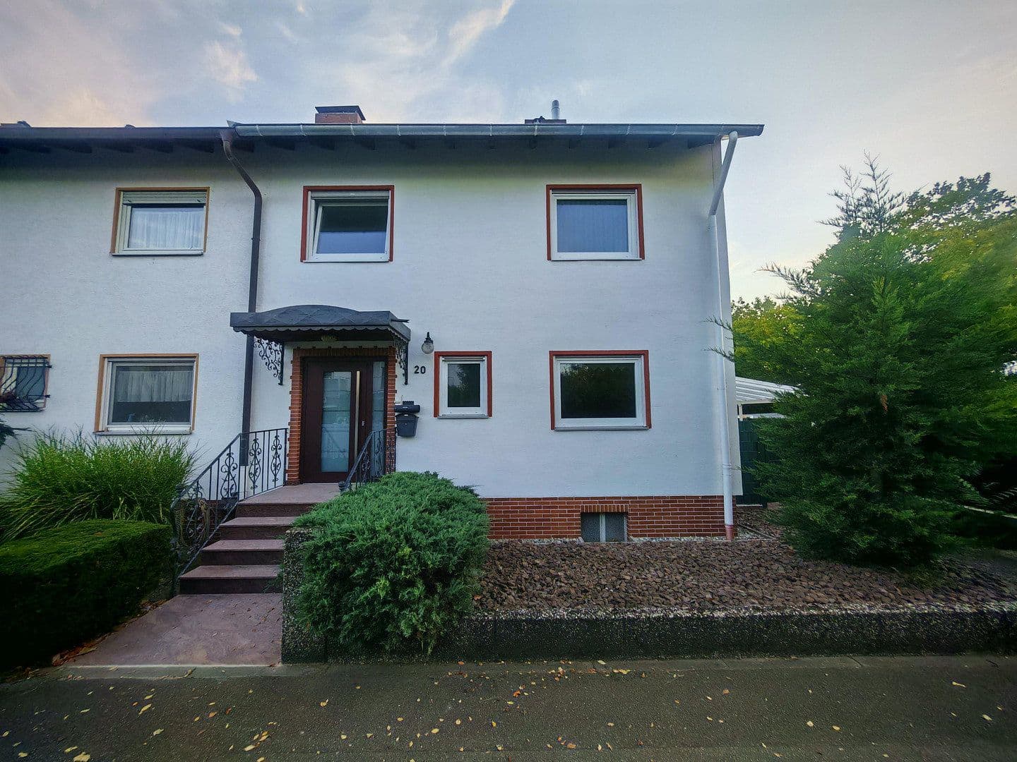 Prodej domu 230 m², pozemek 334 m², Frankenthal, Porýní-Falc Prodej domu 230 m², pozemek 334 m², Frankenthal, Porýní-Falc